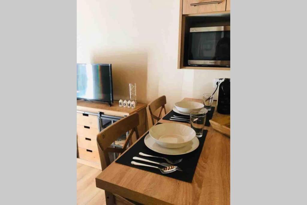 Puigcerdá Centro. Acogedor apartament en el pueblo Puigcerdà Exterior foto
