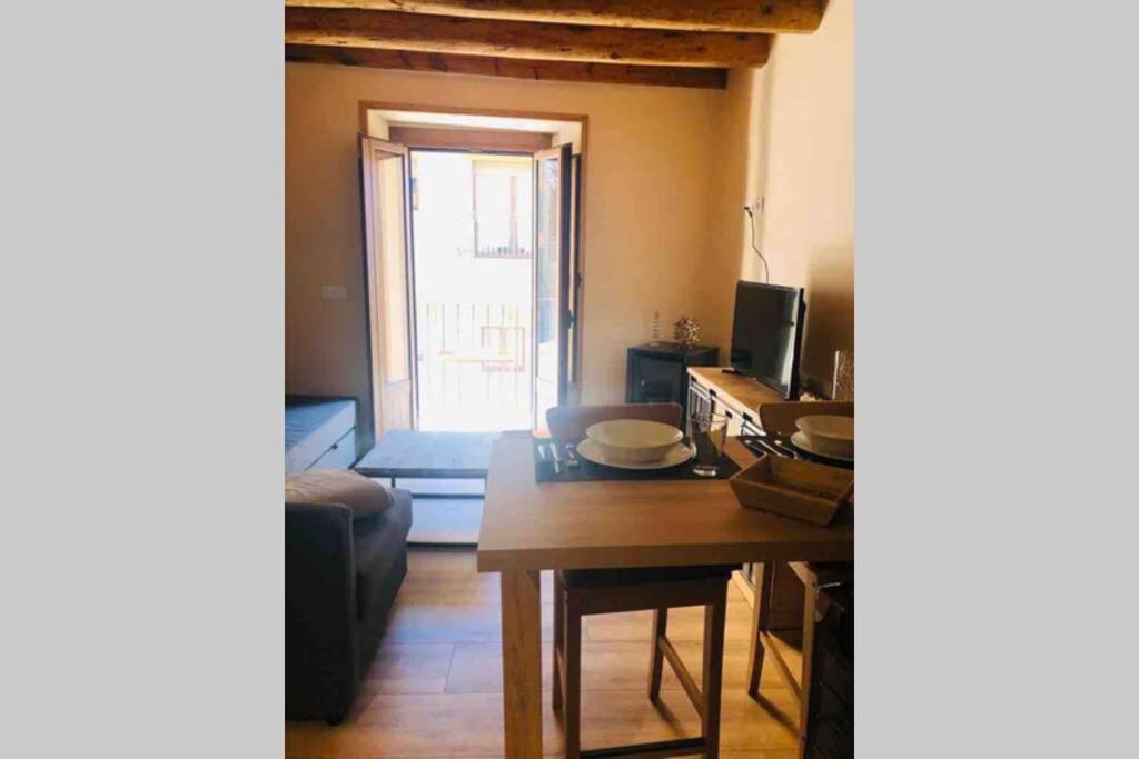 Puigcerdá Centro. Acogedor apartament en el pueblo Puigcerdà Exterior foto